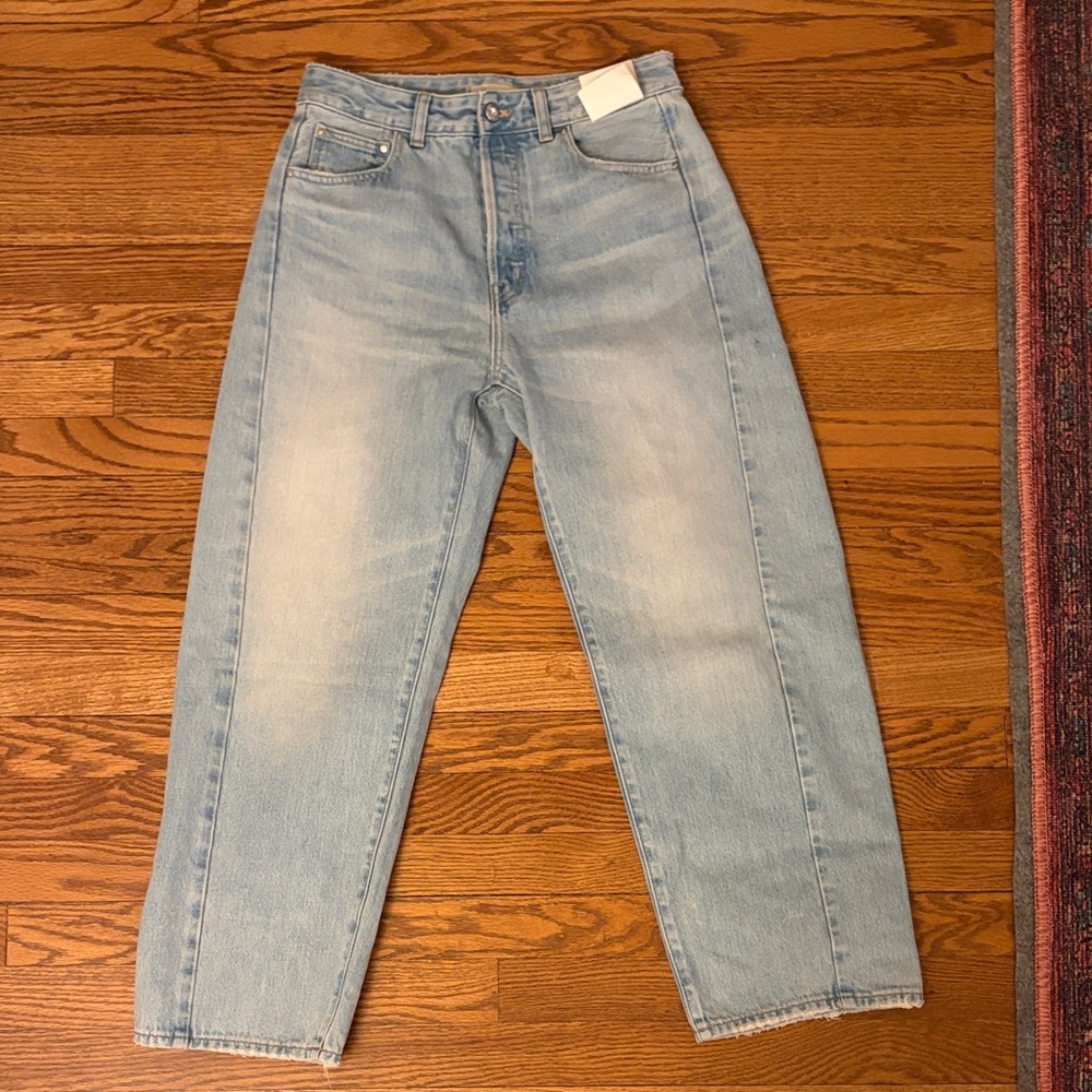 The Curvy Pieced Barrel-Leg Jean - Size 27